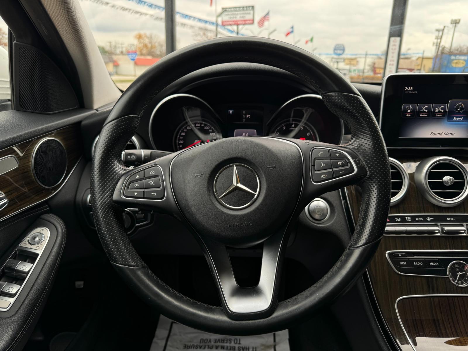 Lone Star Motors Ii - 2016 Mercedes-benz C-class C300 4matic 4 Door Sedan